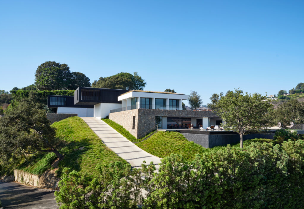Strato Hause Strata House - Delta Millworks